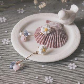 Flower Faux-pearl Drop Earring