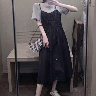 Mock Two-piece Short-sleeve Midi A-line Dress Black & Gray - One Size