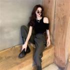 Short-sleeve Cold Shoulder T-shirt / Cargo Pants