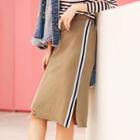 Contrast Trim Ripped Midi Skirt