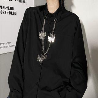 Butterfly Chain Accent Button-up Shirt