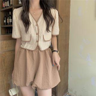 Short-sleeve V-neck Gingham Button-up Top / High Waist Shorts
