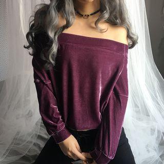 Long-sleeve Off-shoulder Velour Top