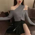 Asymmetric Off-shoulder Sweater