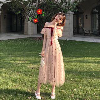 Star Embroidered Short-sleeve Midi A-line Dress Pink - One Size