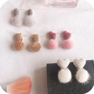 Pom Pom Heart Dangle Earring
