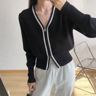 V-neck Contrast Trim Zip Knit Cardigan