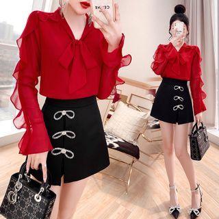 Set: Frill Trim Blouse + Mini Skirt