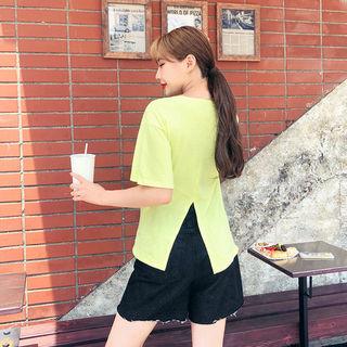 Slit-back Plain T-shirt