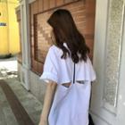 Cut Out Back Lettering Short-sleeve T-shirt