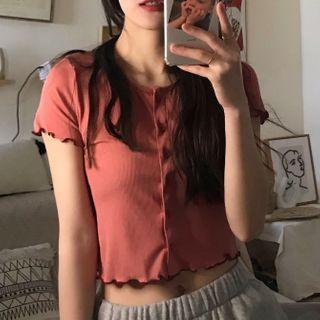 Cap-sleeve Butterfly Embroidered Cropped T-shirt