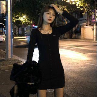 Long Sleeve Round Neck Dress Black - One Size