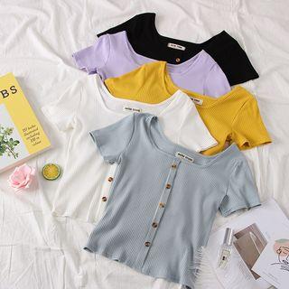 Square-neck Buttoned Top