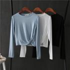 Long-sleeve Twist T-shirt