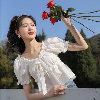 Short-sleeve Ruffle Trm Blouse