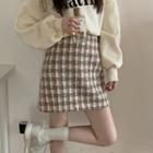 Houndstooth A-line Skirt / Lettering Pullover