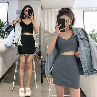 Set: Cropped Top + Skirt