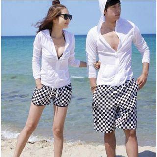 Couple Matching Hooded Light Jacket / Printed Beach Shorts