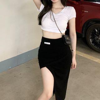 Short-sleeve Plain Top / Skirt