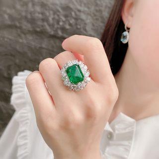 Rhinestone Ring Green - One Size
