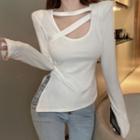 Long-sleeve Strappy Side-slit T-shirt