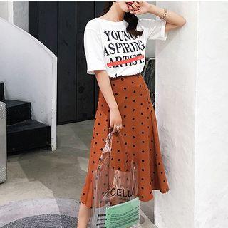 Set: Lettering Elbow Sleeve T-shirt + Dotted Midi Skirt