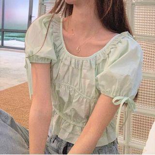 Short-sleeve Ruffle Trim Top Green - One Size