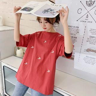 Pig Embroidered Elbow-sleeve T-shirt