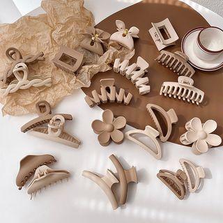 Matte Plastic Hair Clamp (various Designs) / Set