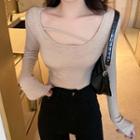 Long-sleeve Strappy Scoop-neck T-shirt