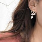 Faux-pearl Flower Stud Earring Gold - One Size
