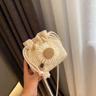 Flower Woven Bucket Bag