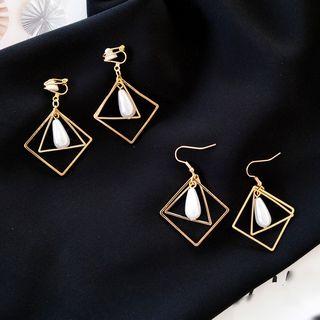 Faux Pearl Geometric Earring