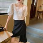 Short-sleeve Square-neck T-shirt / Asymmetrical A-line Skirt