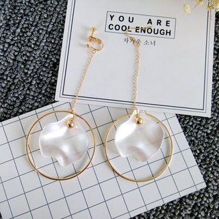 Petal Drop Earring