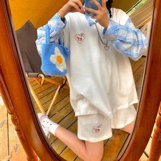 Faux Pearl Embroidered Sweater Vest / Wide Leg Shorts