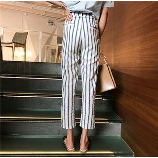 Short-sleeve T-shirt / Crop Straight Fit Pants
