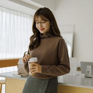 High-neck Lettuce-edge Top