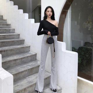Long-sleeve Off-shoulder Top / Sleeveless Top / Boot-cut Pants