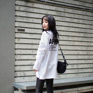 Letter-print Slit-side T-shirt