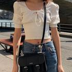 Plain Short-sleeve Square-neck Crop Top