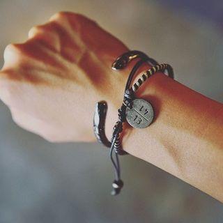 Stainless Steel Numeral Disc String Bracelet As Shown In Figure - One Size