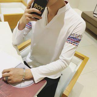 Patterned V-neck Long-sleeve T-shirt