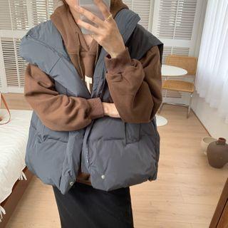 Button Padded Vest / Lettering Hoodie