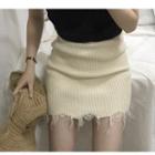 Fray Knitted Skirt