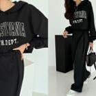 Drop-shoulder Letter Cropped Hoodie Black - One Size