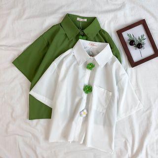 Short-sleeve Plain Shirt With Flower Pin