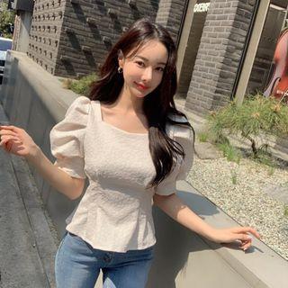 Puff-sleeve Pintuck-waist Cropped Blouse
