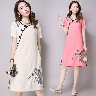 Frog-buttoned Short-sleeve Embroidered Dress