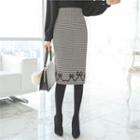 Bow-patterned Pencil Skirt
